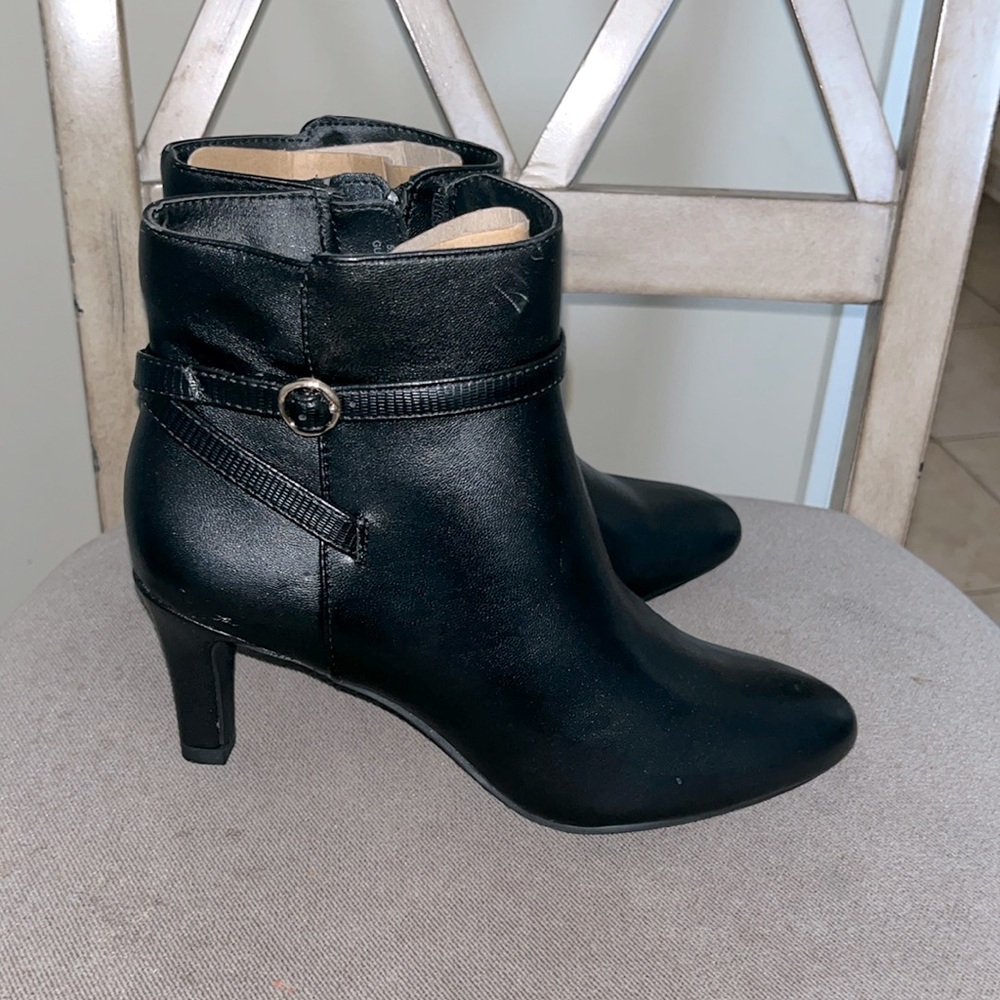 Lifestride guild bootie new. Size 5.5 m